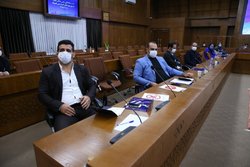 هیچ امیدی برای حل مشکلات نیست