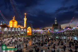 کرامت انسانی عامل ترقی و تعالی است