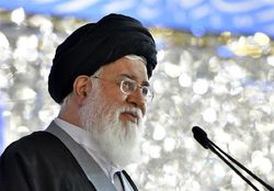 آیین خطبه خوانی غدیر در حرم مطهر رضوی برگزار شد