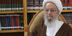 آیت‌الله مکارم شیرازی: وحدت شیعه و سنی عاملی مهم در خنثی کردن نقشه‌های دشمنان