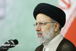 افشاگری درباره تخلفات و مفاسد بدون اقدام و عمل سودی نخواهد داشت