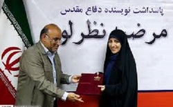جنگ در ظاهر تمام شده است؛ اما در حوزه نگارش ادامه دارد