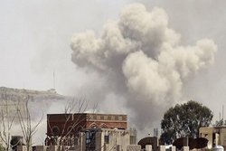 سعودی‌ها «الحدیده» یمن را هدف حملات موشکی و توپخانه‌ای قرار دادند