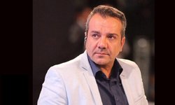 کُری‌خوانی برای پرسپولیسی‌ها، کار دست مجری شبکه یک داد