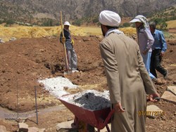 آغاز زندگي طلبه جهادگر با جشن لبخند نيازمندان سرپل ذهاب