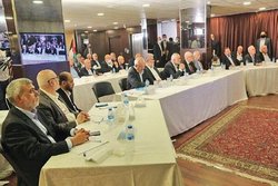 نشست ۱۵ دبیر کل گروه‌های فلسطینی در بیروت یک دستاورد است