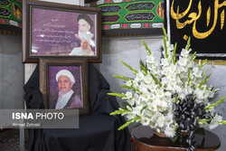 مراسم وداع با پیکر آیت‌الله العظمی صانعی برگزار شد