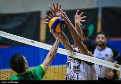 جدال نفسگیر بالای جدولی‌ها