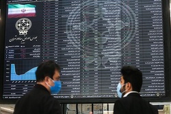 سقوط ۴۴ هزار واحدی شاخص کل بورس در ۴۵ دقیقه