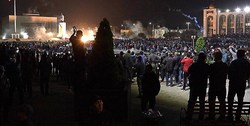 معترضان قرقیزی پارلمان را تصرف کردند