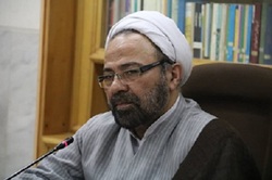 شهدا مسیر حق را رفتند و ما نیز باید ادامه دهنده راه آنها باشیم