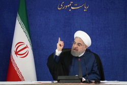 کدخدا را نفرین کنید