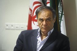 تئاتر و سینما در کشور ما مرده‌اند