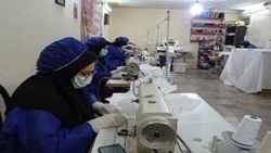 افتتاح کارگاه تولید لباس کادر درمانی و ماسک به همت زنان سرپرست خانوار