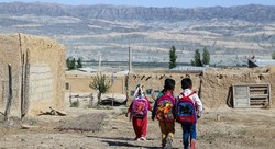 دور ماندن ۱۵۰ هزار دانش‌آموز خوزستانی از تحصیل، به خاطر نداشتن تبلت