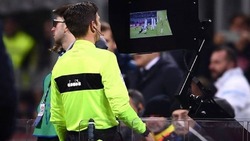 اینفانتینو: VAR را نمی‌پسندید اجرا نکنید!