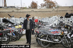 ادامه ترخیص موتورسیکلت‌های رسوبی در تعطیلات کرونایی