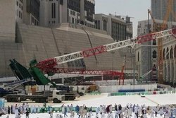 عاملان حادثه سقوط جرثقیل در مکه تبرئه شدند!