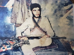شال سرخ