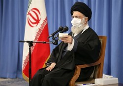 ۲ تذکر مهم و جالب رهبر انقلاب به آقای روحانی