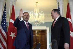 پمپئو: اس ۴۰۰ امنیت نظامیان ما را تهدید می کند