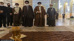 رئیسی با حضور بر مزار آیت‌الله یزدی از مقام این عالم انقلابی تجلیل کرد