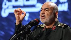 تحریم‌ها علیه ایران بی‌اثر شد/ استقامت ملت به نتیجه رسید
