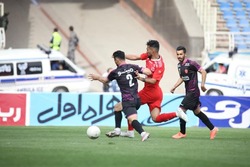 پرسپولیس پشت سد پدیده ماند