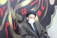 بصیرت و هوشیاری مردم لازمه مقابله با توطئه های و فتنه های دشمن است