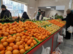 دغدغه‌ای برای تأمین میوه شب عید نداریم