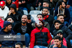 دلایل گرایش جوانان به سیگار