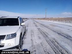 برف راه ۱۵۰ روستا در کوهرنگ را مسدود کرد
