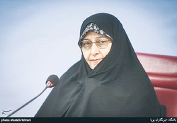 قوانین حمایتی از مادران شاغل در بخش خصوصی شمشیر دو لبه است