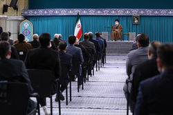 یک دنیا حرف با «مداحی موسیقی پاپ نیست»