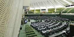 حمله به قالیباف و مجلس برای خبری که کذب بود!