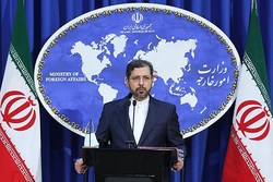 خبر تبادل زندانیان بین ایران و آمریکا تأیید نمی‌شود/ وارد بازی فرسایشی در مذاکرات نمی‌شویم