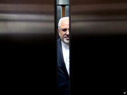 الفبای سیاست را هم رهبر‌انقلاب باید به شما یاد بدهد؟!