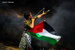 حمله موشکی رژیم‌صهیونیستی به برج رسانه‌ها همزمان با روز جهانی ارتباطات