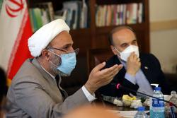 تأخیر و عجله سؤال‌برانگیز وزارت در واگذاری سرخابی‌ها