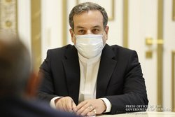 عراقچی: فقط تحریم‌های برجامی لغو می‌شود