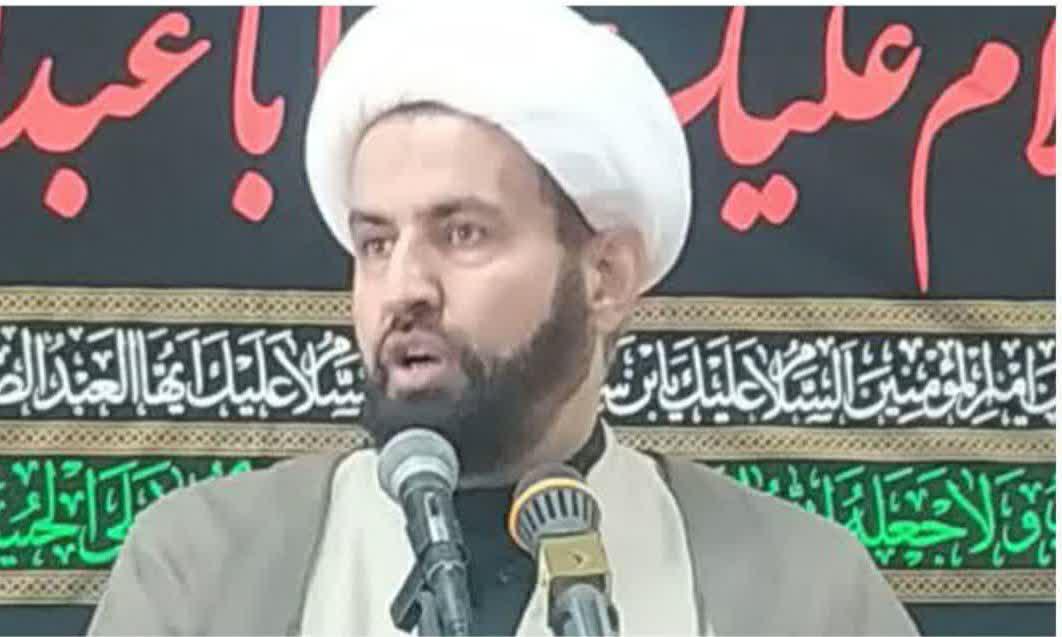 پایبند بودن به مبانی دینی و انقلابی شاخصه فرد اصلح است