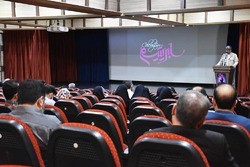 در ساخت مستند سلبریتیسم از نظرات ایرانی و اسلامی استفاده شده است