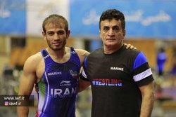 انتقاد از بی عدالتی در وزن ۶۰ کیلوگرم کشتی فرنگی/ دهملایی: بنا گفت محسن نژاد به فکر جهانی باشد!