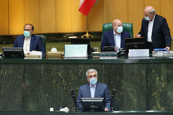 پورابراهیمی: اردکانیان سوءمدیریت خود را پشت تولید رمزارز‌ها پنهان کرده است