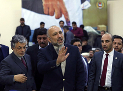 طالبان سیاسیون کابل را به تهران کشاند