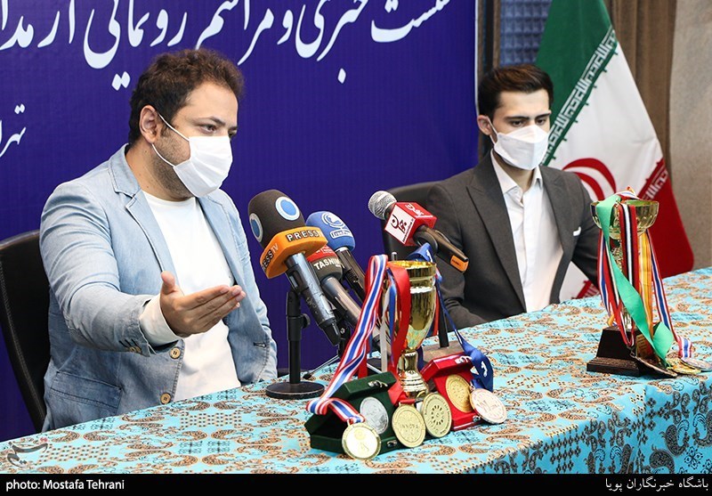 گزارش تصویری از نشست خبری و مراسم رونمایی از مدال های جهانی تیم اختراعات ایران