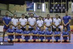 تیم ملی کشتی آزاد نوجوانان وارد مجارستان شد