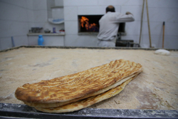 نان را هم گران کردند