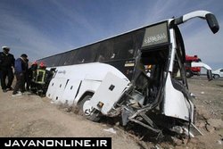 واژگونی اتوبوس مسافربری در سرخه با ۱۵ زخمی