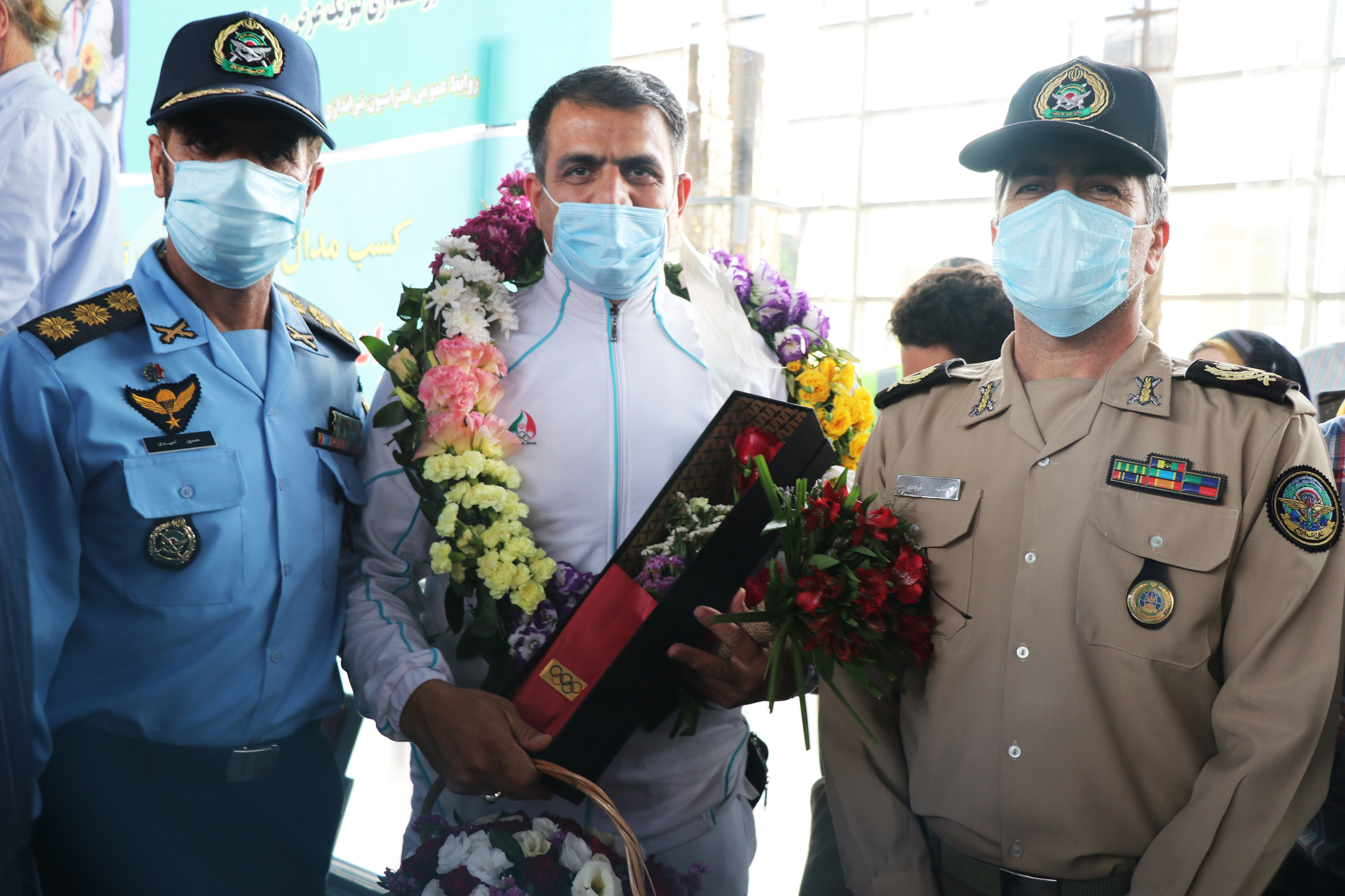 بازگشت مرد طلایی المپیک ژاپن + عکس